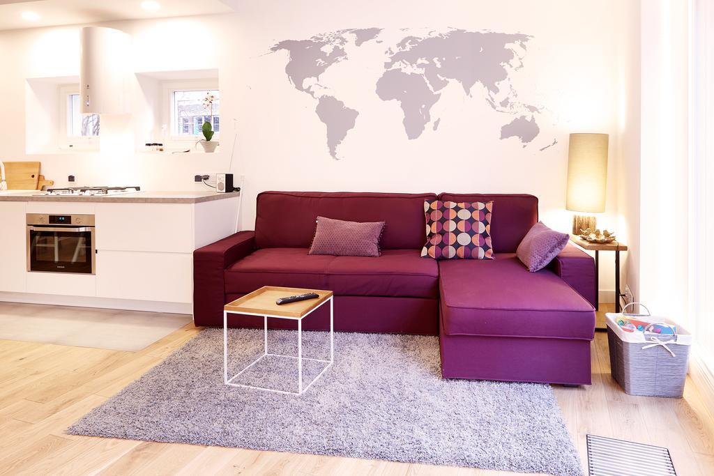 Апартаменты Lovely Lux Garden Flat Near Royal Park Варшава Экстерьер фото